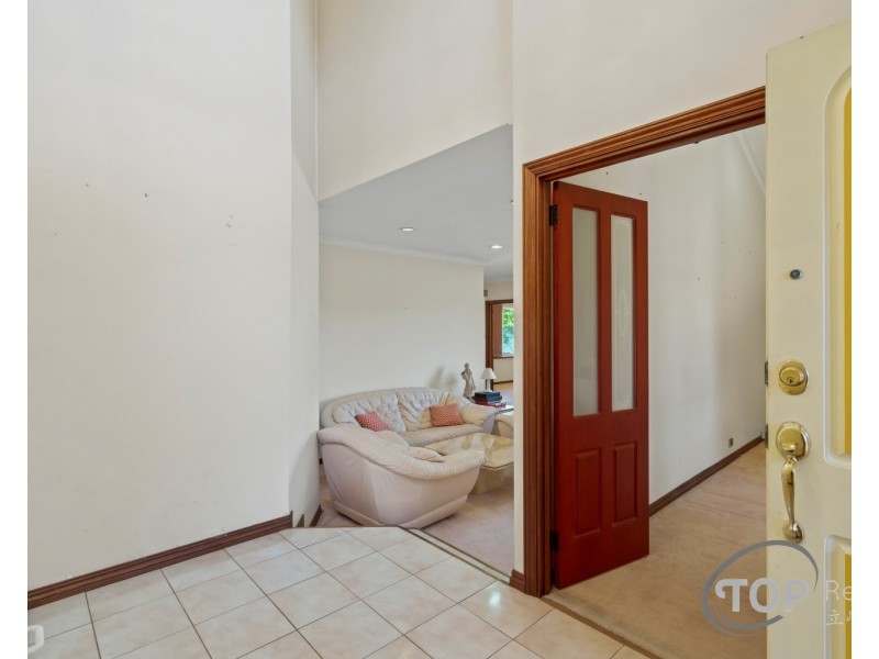 9 Watson Hill, Winthrop WA 6150