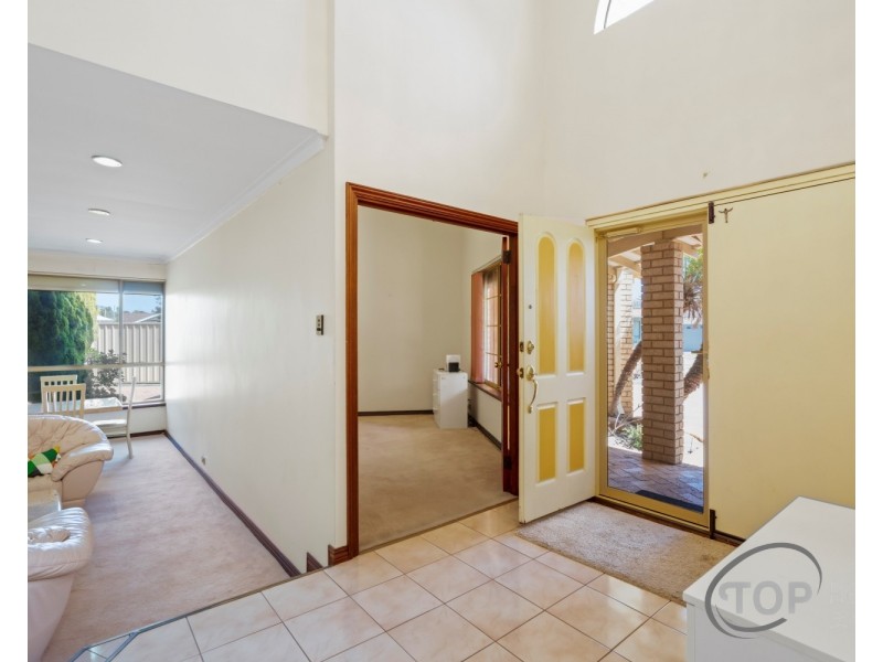 9 Watson Hill, Winthrop WA 6150