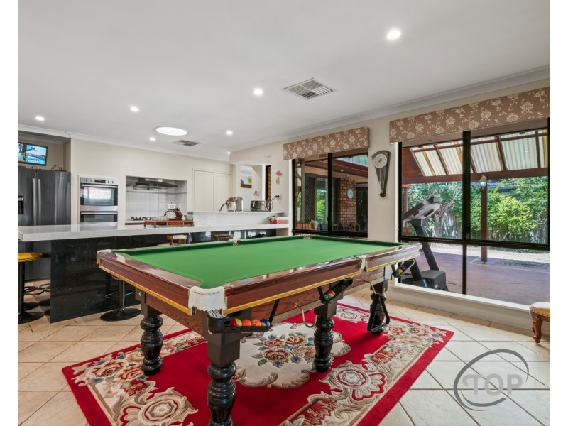 75 Chancery Crescent, Willetton WA 6155