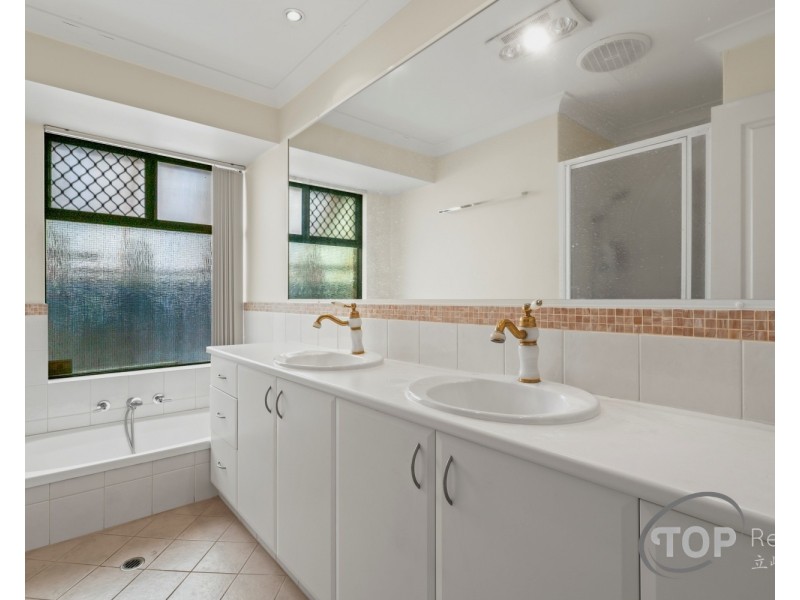 75 Chancery Crescent, Willetton WA 6155