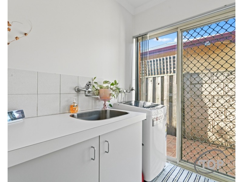 2 Hermes Street, Riverton WA 6148