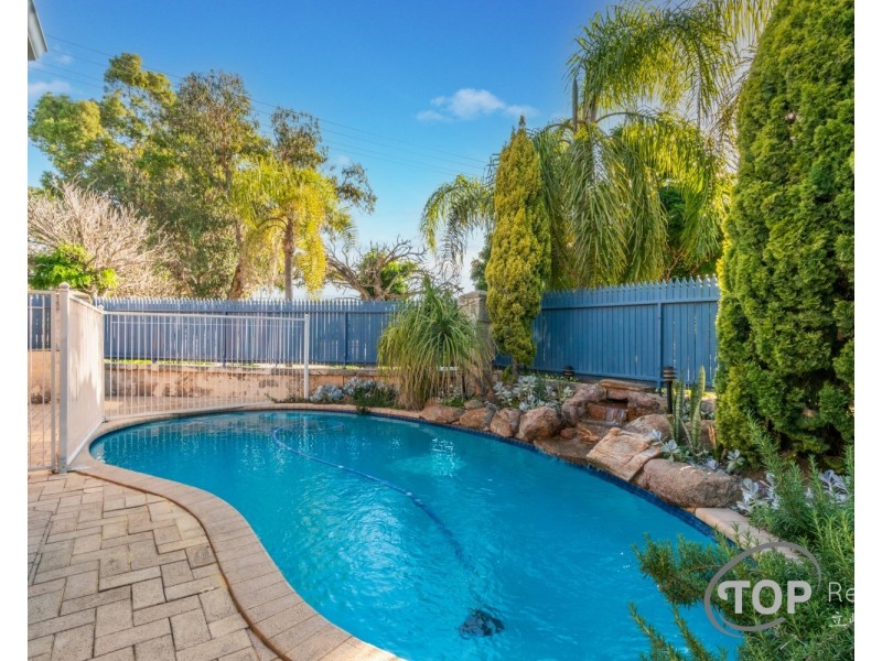 2 Hermes Street, Riverton WA 6148