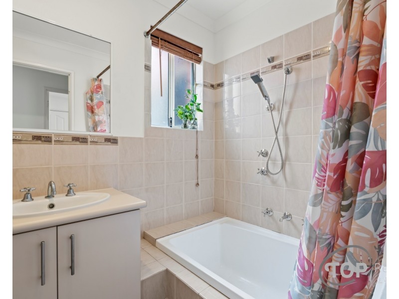 101 Modillion Ave South, Riverton WA 6148