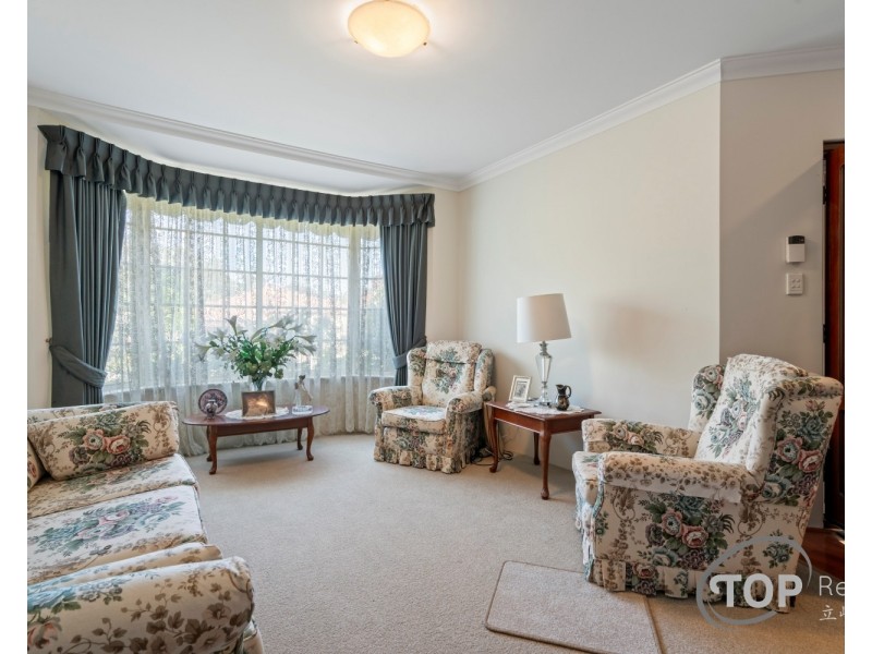 15 Debries Place, Bull Creek WA 6149