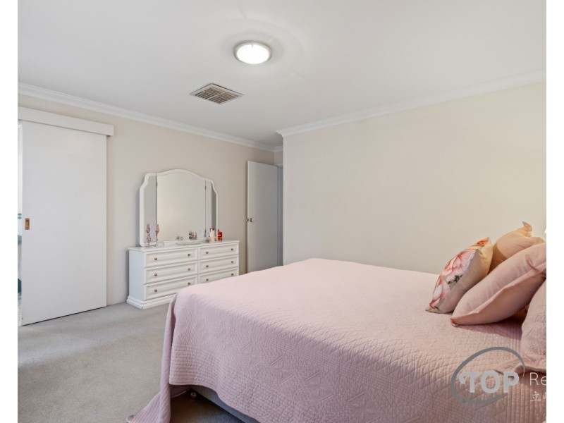 15 Debries Place, Bull Creek WA 6149