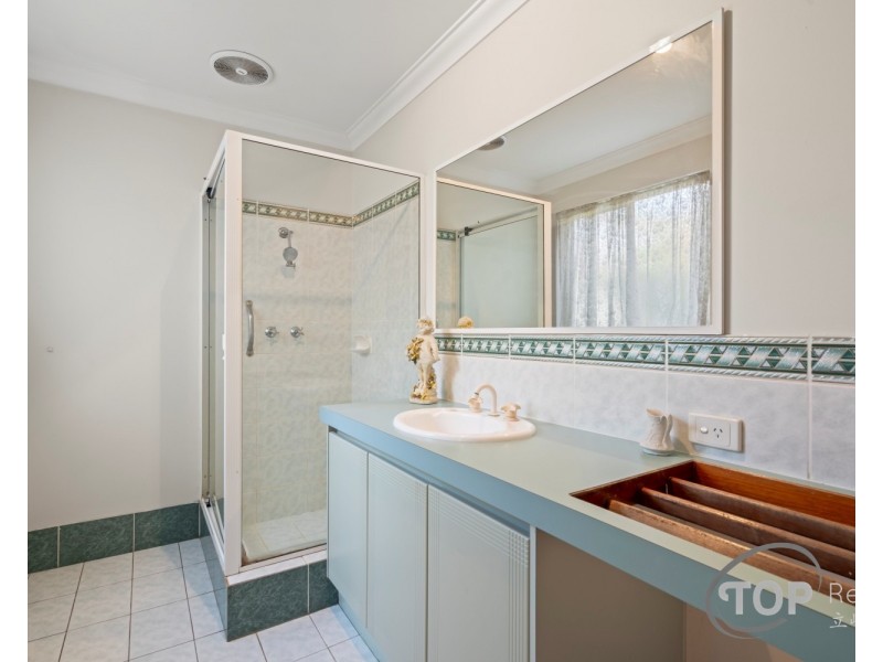 15 Debries Place, Bull Creek WA 6149