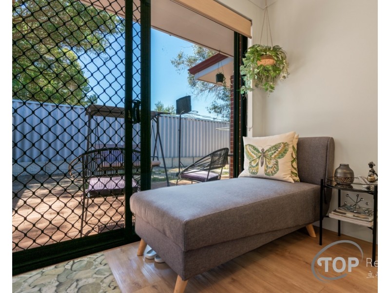 Unit 18/268-272 Wharf Street, Queens Park WA 6107