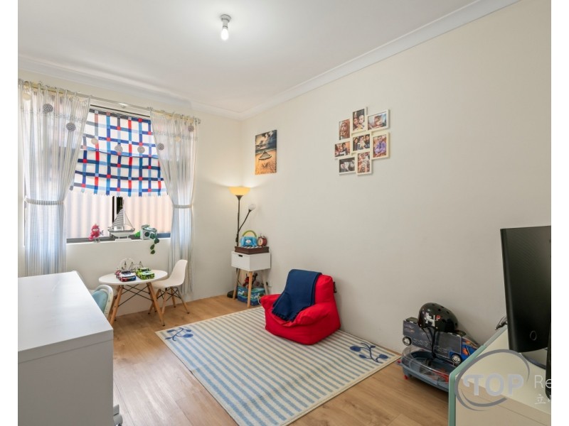 Unit 18/268-272 Wharf Street, Queens Park WA 6107