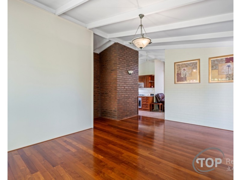 49 Benningfield Rd, Bull Creek WA 6149