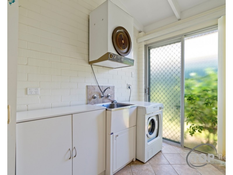 49 Benningfield Rd, Bull Creek WA 6149