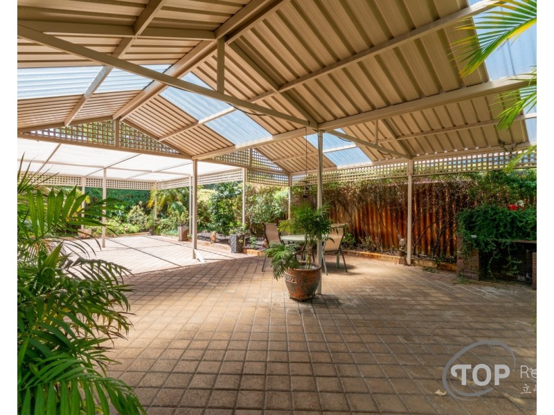 49 Benningfield Rd, Bull Creek WA 6149