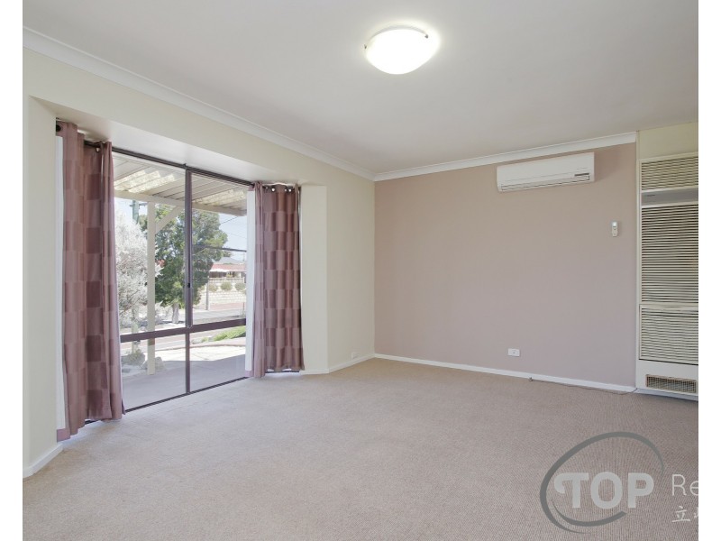 98 Burrendah Boulevard, Willetton WA 6155