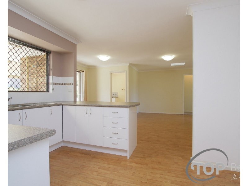 98 Burrendah Boulevard, Willetton WA 6155