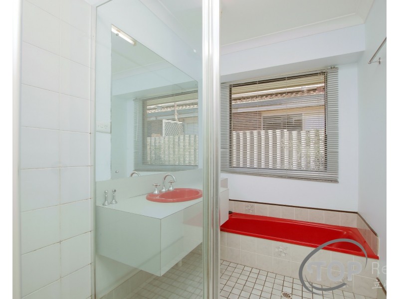 98 Burrendah Boulevard, Willetton WA 6155