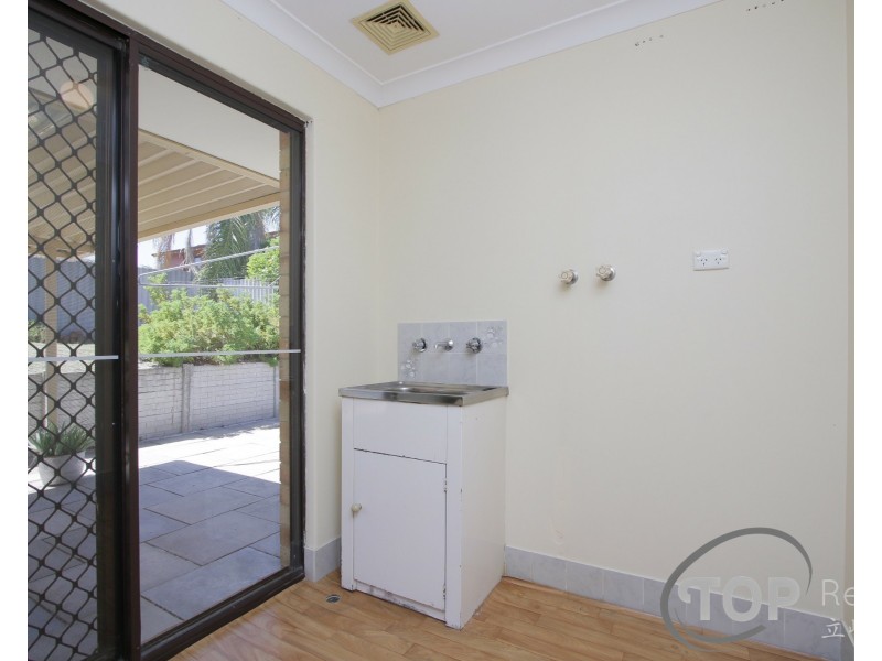 98 Burrendah Boulevard, Willetton WA 6155