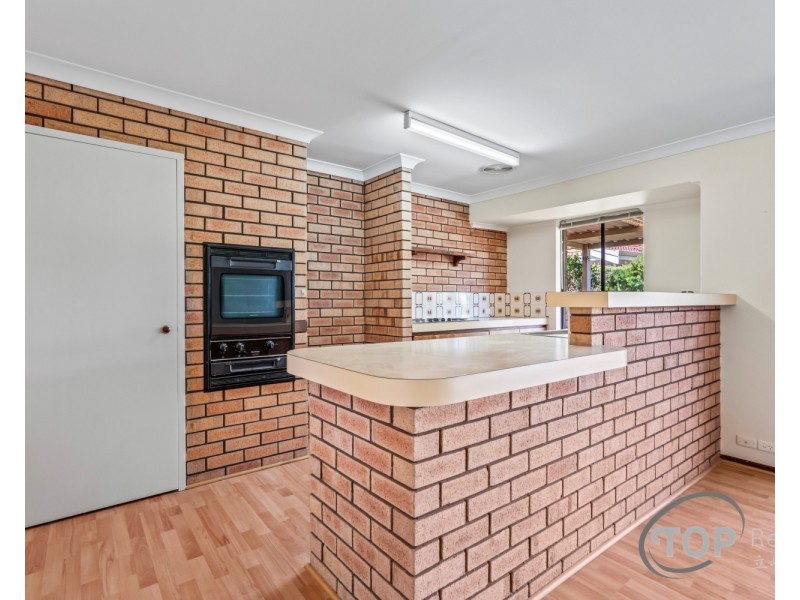 2 Kingsford Drive, Willetton WA 6155