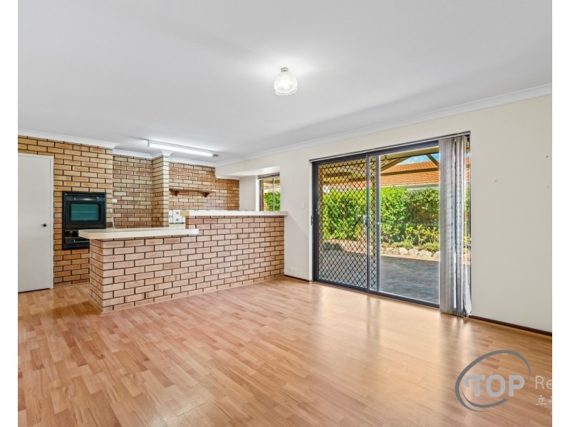 2 Kingsford Drive, Willetton WA 6155