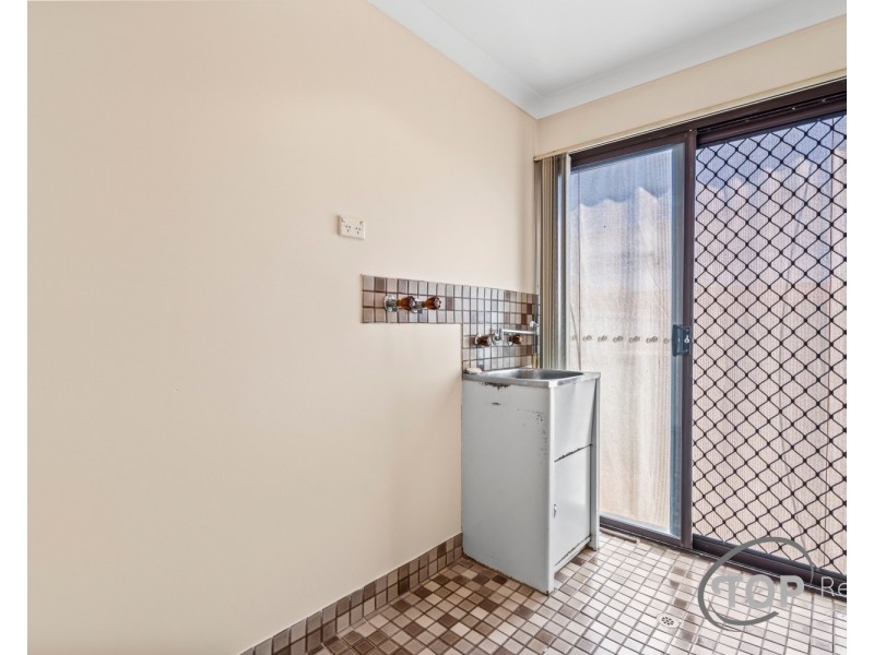 2 Kingsford Drive, Willetton WA 6155