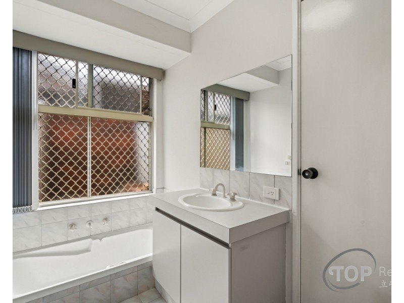 4 Nurdi Way, Riverton WA 6148