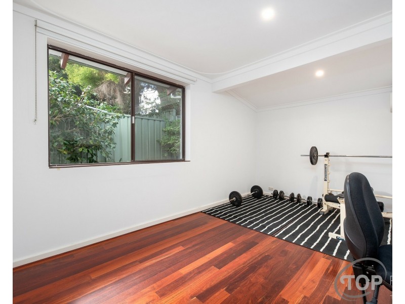 4 Webb Street, Rossmoyne WA 6148