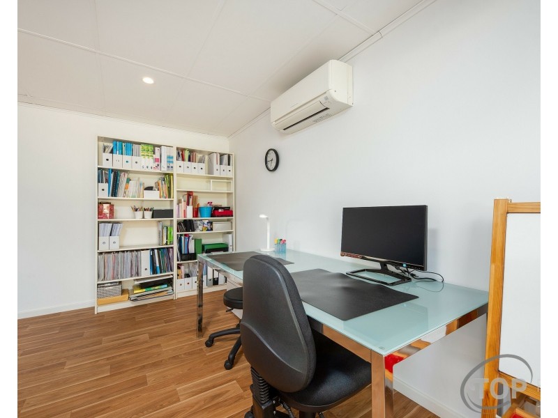 4 Webb Street, Rossmoyne WA 6148