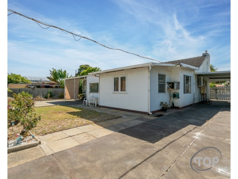 272 Fisher Street, Cloverdale WA 6105