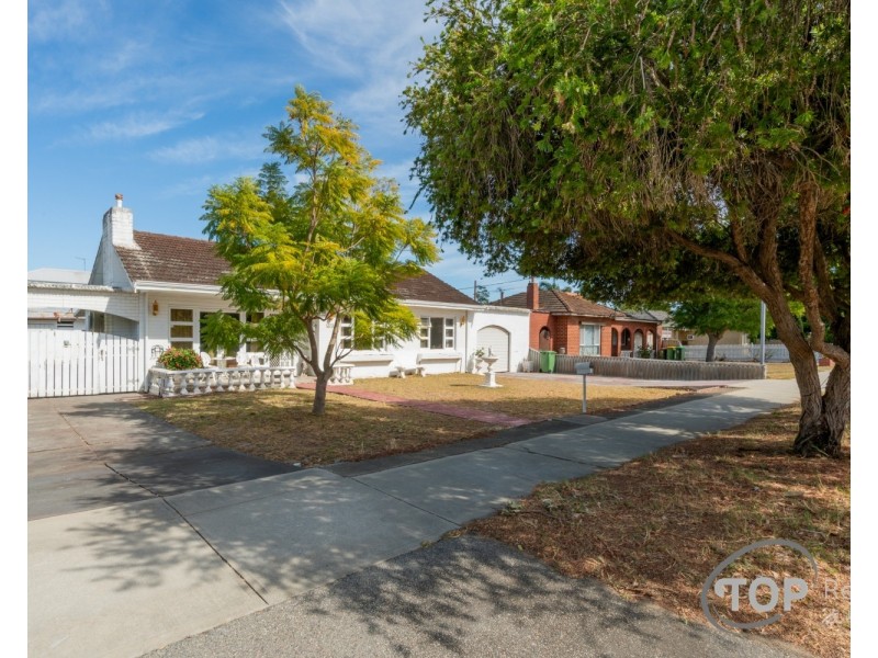 272 Fisher Street, Cloverdale WA 6105