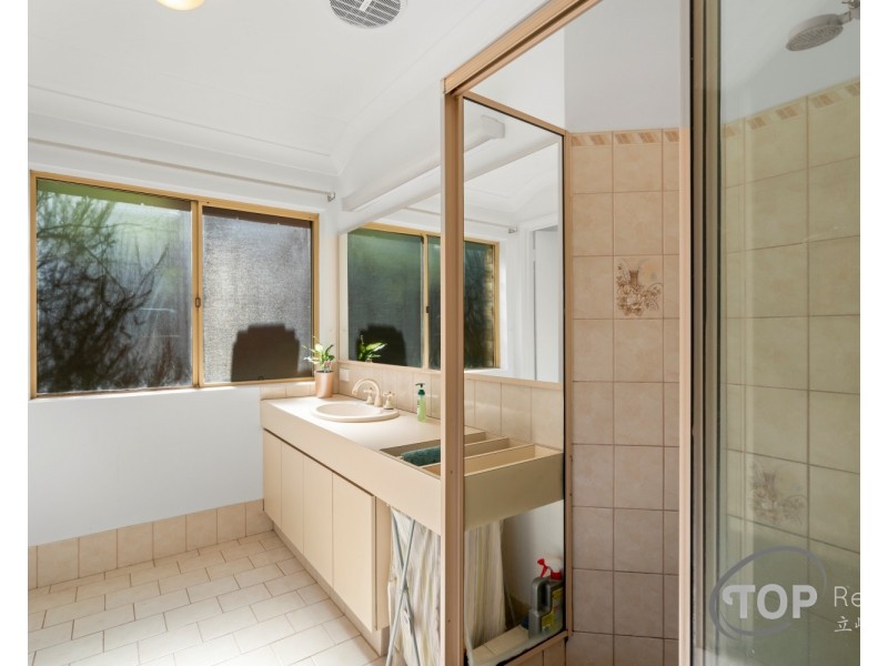 4 Harcourt Place, Bull Creek WA 6149