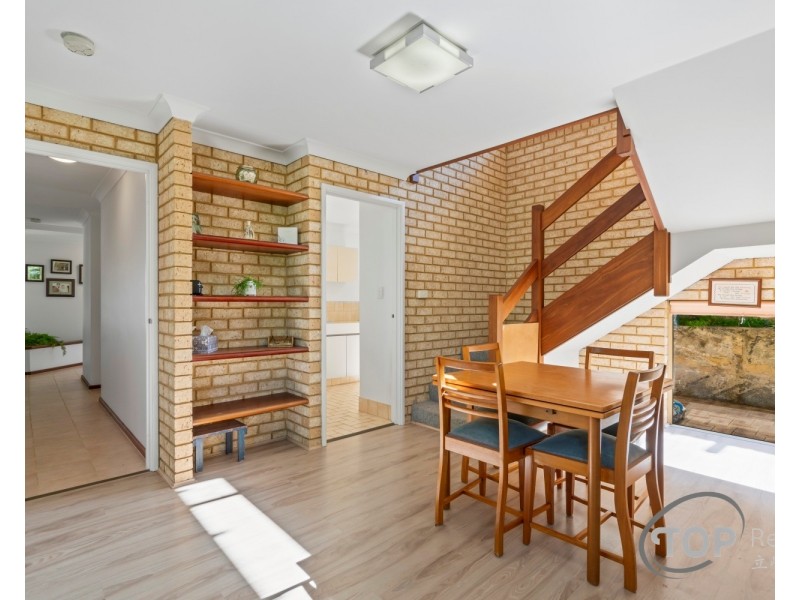 4 Harcourt Place, Bull Creek WA 6149