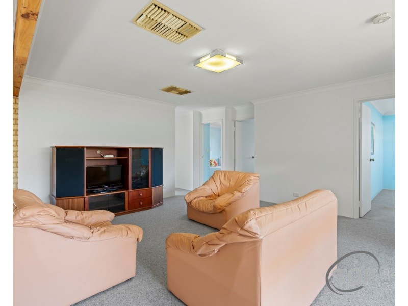 4 Harcourt Place, Bull Creek WA 6149