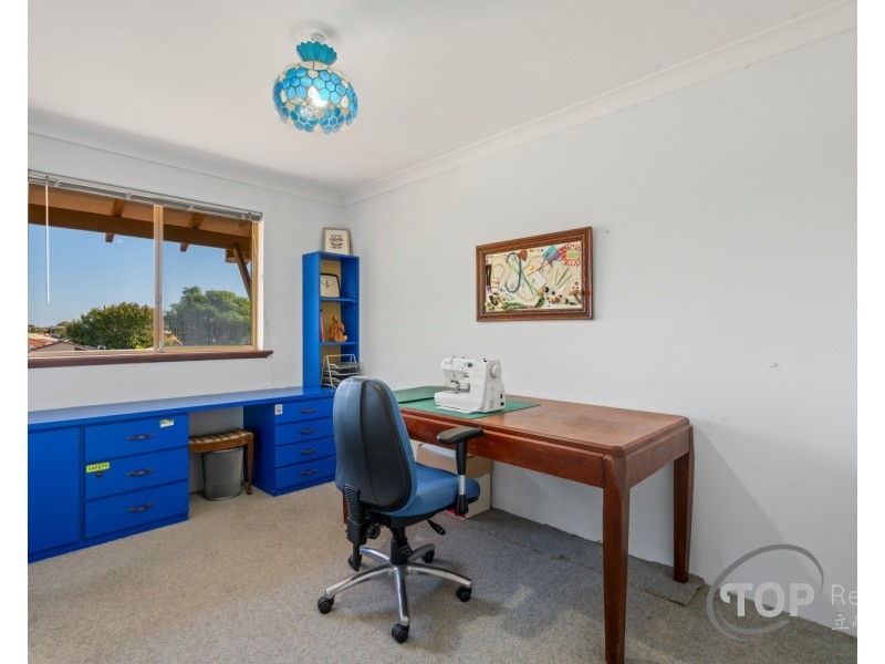 4 Harcourt Place, Bull Creek WA 6149