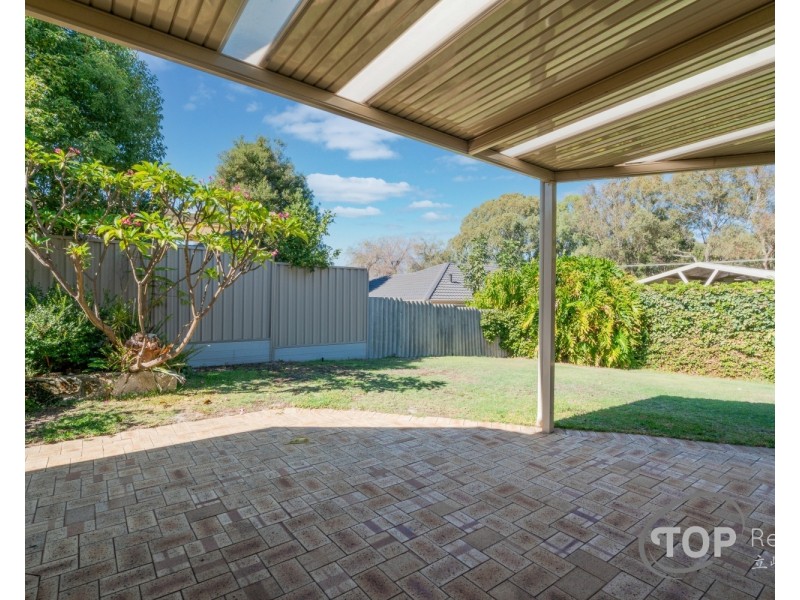 4 Harcourt Place, Bull Creek WA 6149