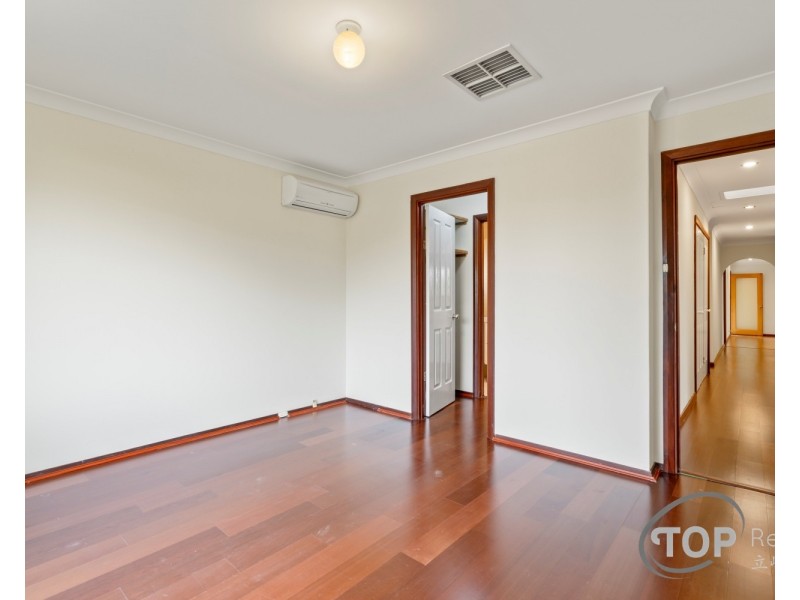 24 Damepattie Drive, Willetton WA 6155