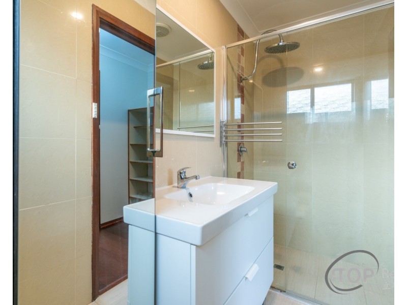 24 Damepattie Drive, Willetton WA 6155