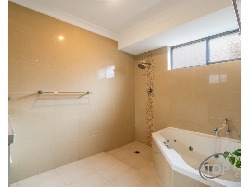 24 Damepattie Drive, Willetton WA 6155