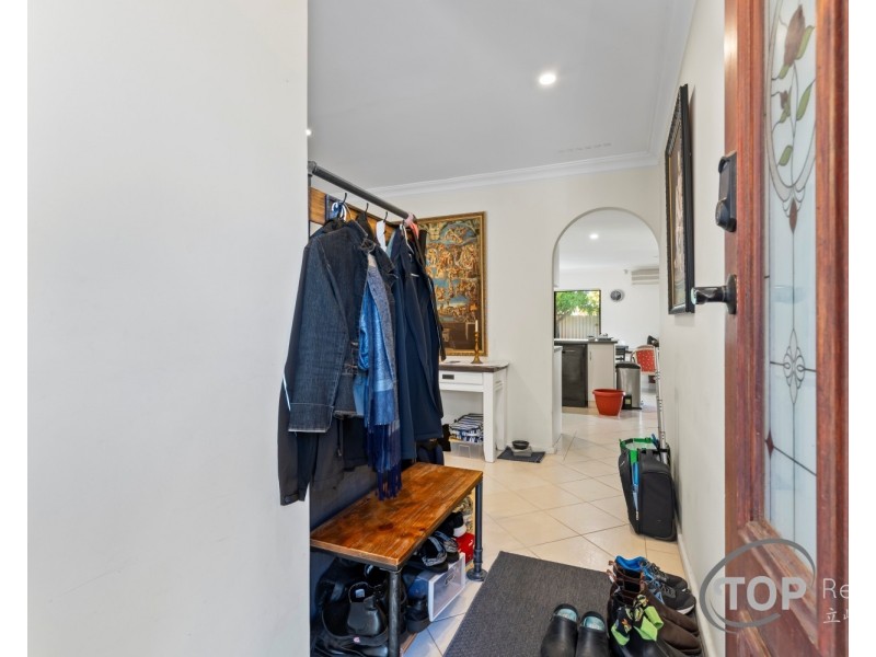 27 Endeavour Avenue, Bull Creek WA 6149