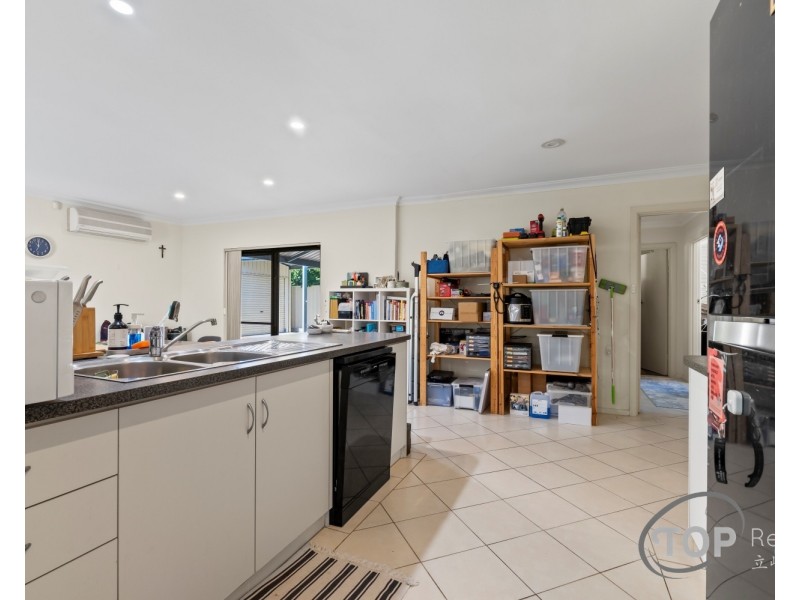 27 Endeavour Avenue, Bull Creek WA 6149