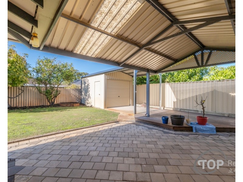 27 Endeavour Avenue, Bull Creek WA 6149