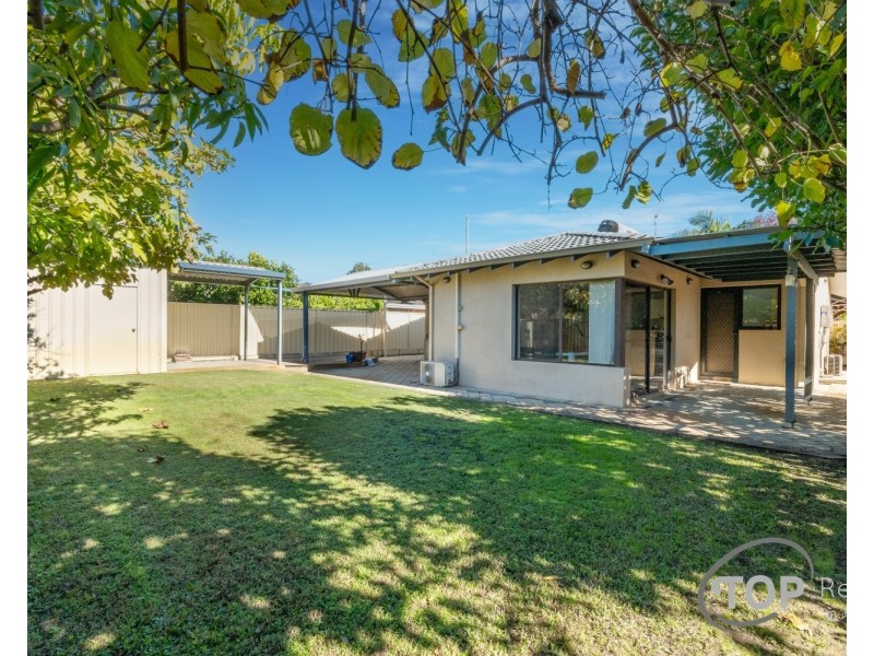 27 Endeavour Avenue, Bull Creek WA 6149