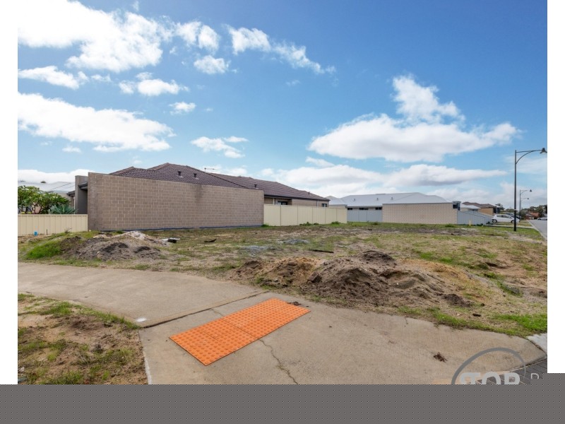 12 Durham Road, Aubin Grove WA 6164