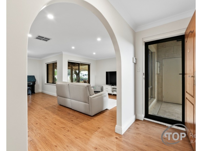 28 The Pinnacle, Willetton WA 6155