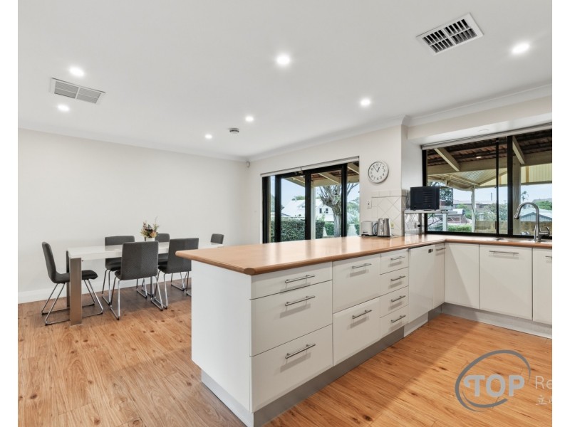 28 The Pinnacle, Willetton WA 6155