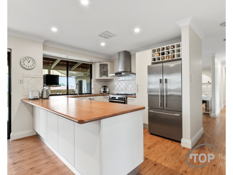 28 The Pinnacle, Willetton WA 6155