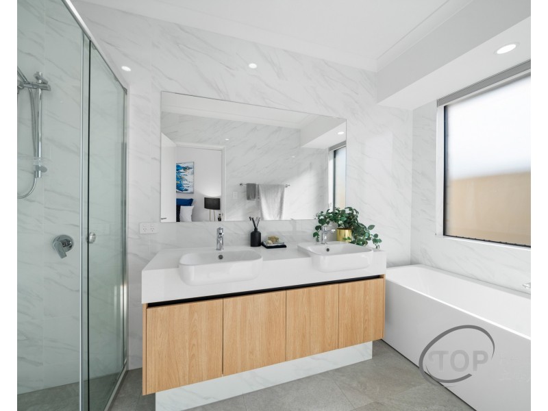 64D Corbel St, Shelley WA 6148