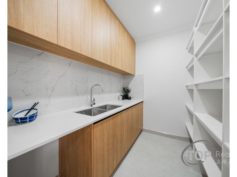 64D Corbel St, Shelley WA 6148