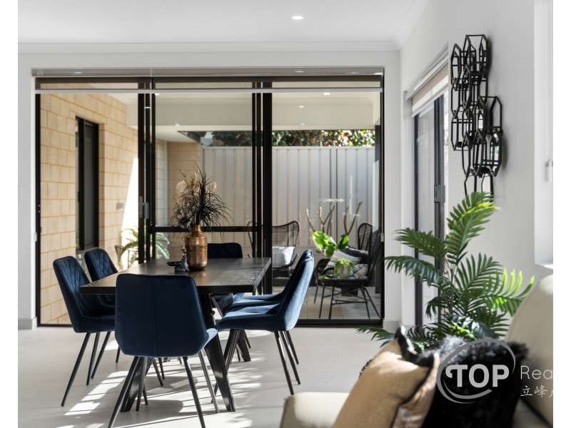 64D Corbel St, Shelley WA 6148