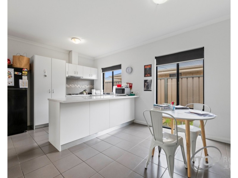 52 Warrilow Loop, Canning Vale WA 6155