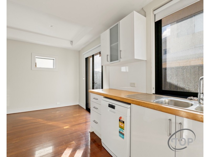 4 Kasarina Road, Riverton WA 6148