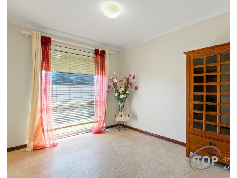 89 Tribute St East, Riverton WA 6148