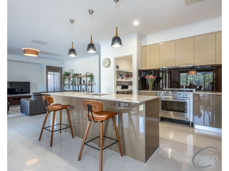 4 Marsh Way, Bull Creek WA 6149